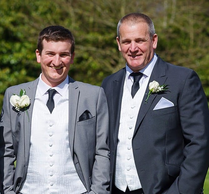 Living kidney donor Shaun with his dad on his wedding day