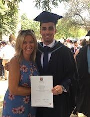 Image of living kidney recipient Matt at his graduation with his mother Allison